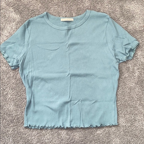 Crop top - Picture 2 of 2